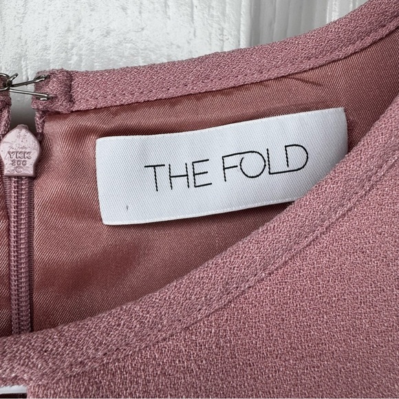 The Fold Rochester Elegant Pink Dress - Picture 4 of 8